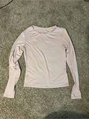 Women’s Long Sleeve Crew Neck Top - Light Pink